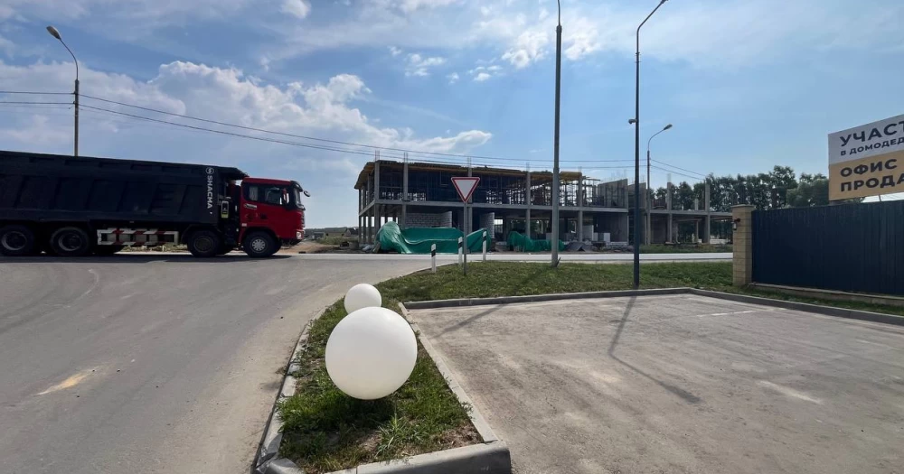 Новости о посёлке На въезде в поселок строится торговый центр