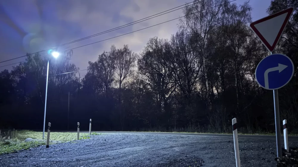 Новости о посёлке В поселке появилось уличное освещение