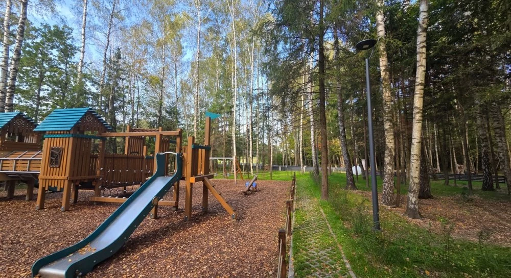 Новости о посёлке В Прилесном монтируют уличное освещение