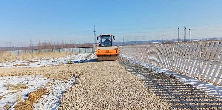 Новости о посёлке Идет отсыпка проездов щебнем