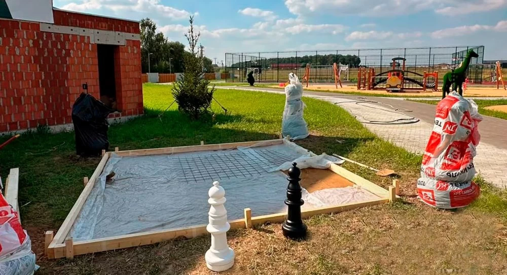 Новости о посёлке В общественной зоне появится уличная шахматная доска 