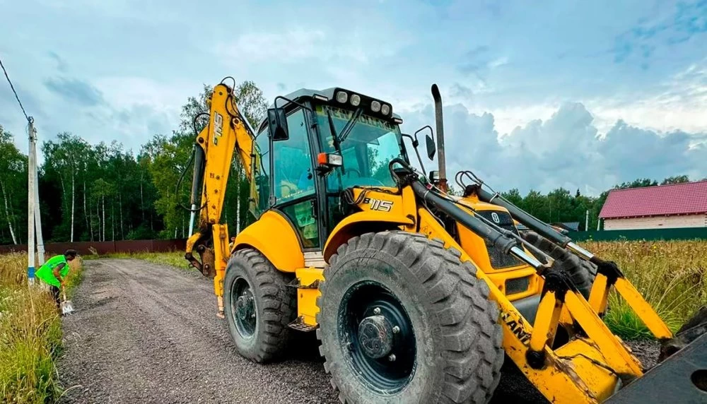 Новости о посёлке В Калине началась укладка асфальтовой крошки