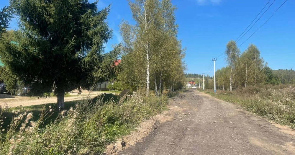 Новости о посёлке В Сбоево ремонтируют подъездную дорогу